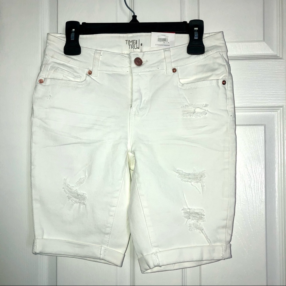 Women’s Mid-rise Short